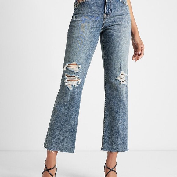 SALE!!!  Mid Rise Medium Wash Ripped 90s Ankle Boot Jeans size 6R - Picture 3 of 12